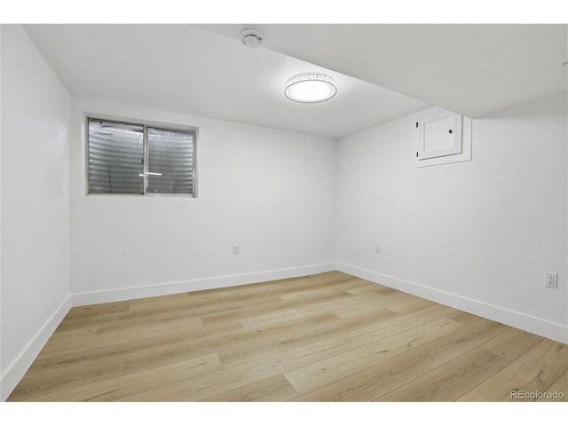 1056 E Nichols Ave, Centennial, CO 80122