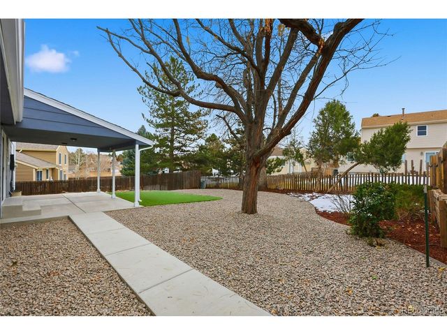 1056 E Nichols Ave, Centennial, CO 80122