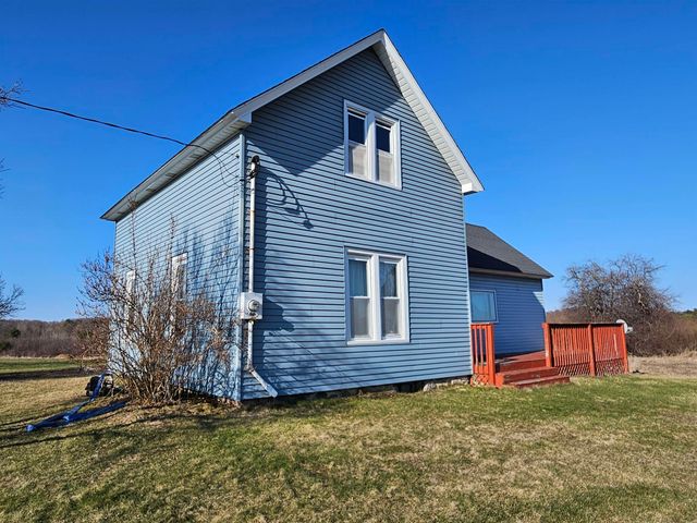 2100 W Temple Drive, Harrison, MI 48625