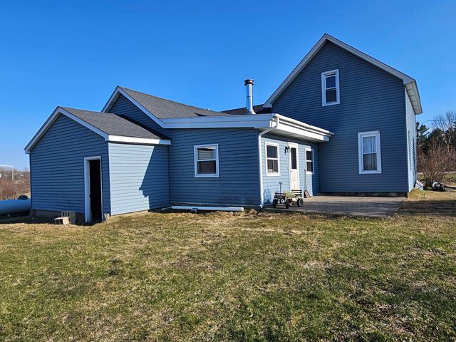 2100 W Temple Drive, Harrison, MI 48625