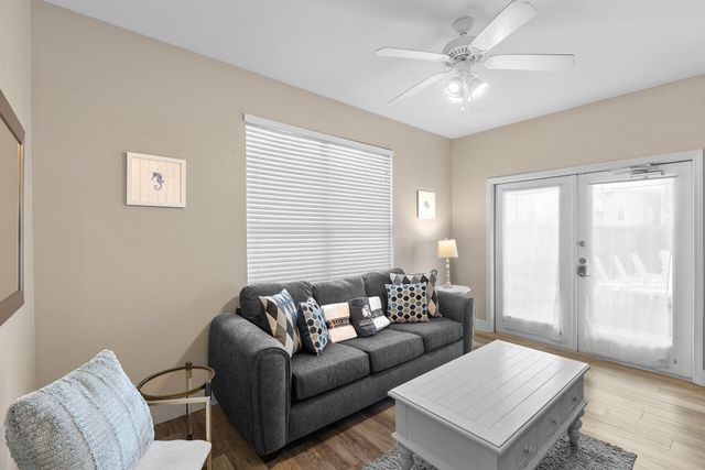 81 Mark Street, Destin, FL 32541