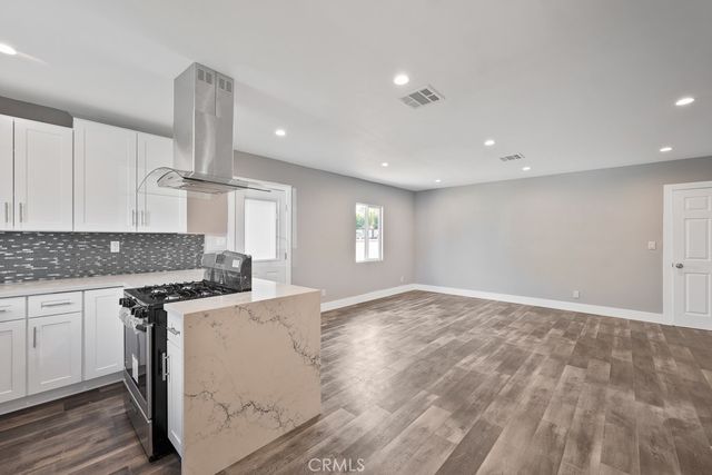 7719 Nestle Avenue, Reseda, CA 91335