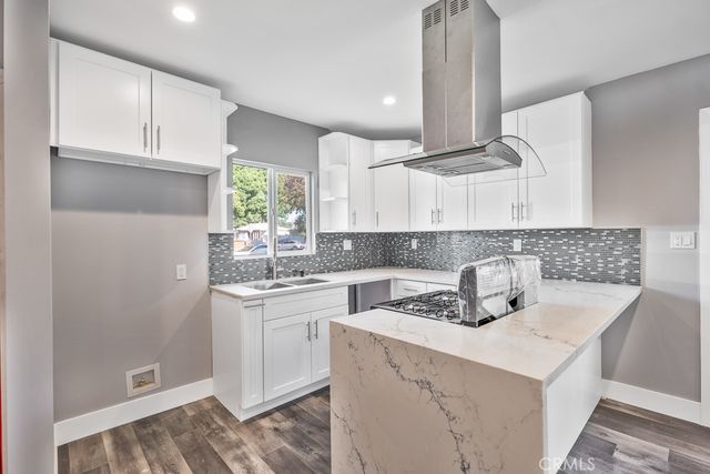 7719 Nestle Avenue, Reseda, CA 91335