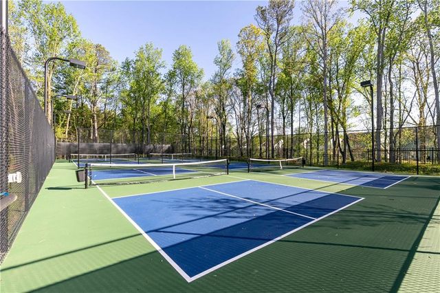 1051 Bullpen Bluffs, Lawrenceville, GA 30043