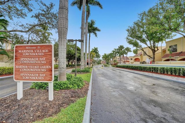 3545 Magellan Cir 358-5, Aventura, FL 33180