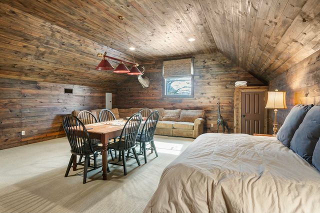 5844 N Williamsburg Rd., Bassfield, MS 39421