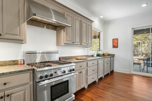 5844 N Williamsburg Rd., Bassfield, MS 39421