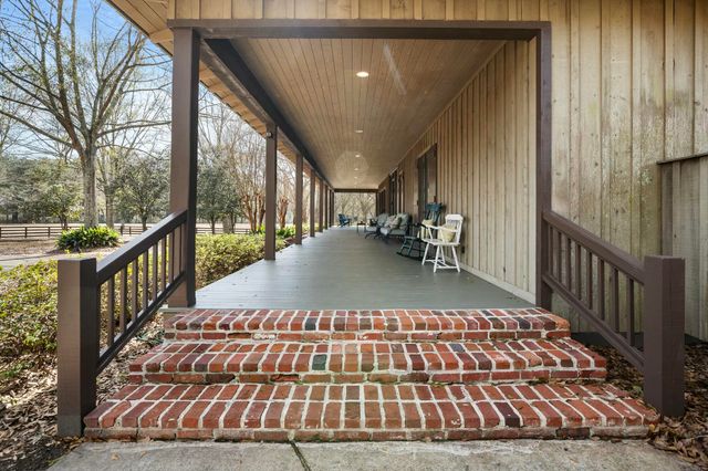 5844 N Williamsburg Rd., Bassfield, MS 39421