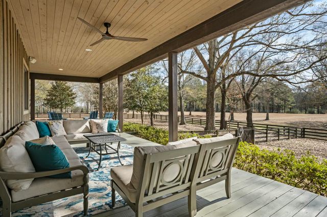 5844 N Williamsburg Rd., Bassfield, MS 39421