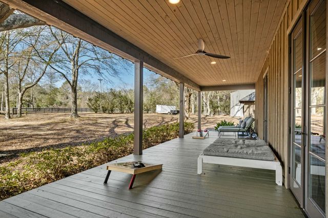 5844 N Williamsburg Rd., Bassfield, MS 39421