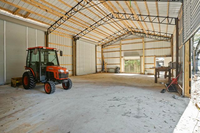 5844 N Williamsburg Rd., Bassfield, MS 39421