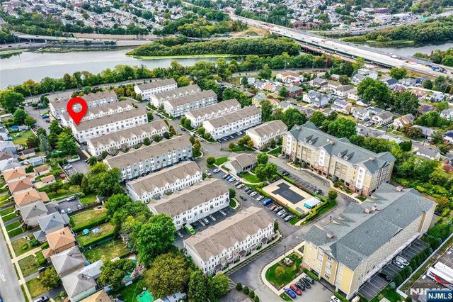 3 Holly Lane 902, Garfield, NJ 07026