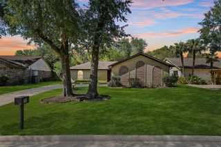 242 Blackwater Lane, Houston, TX 77015