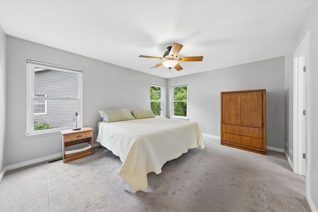 2725 Miller Road, Geneva, IL 60134