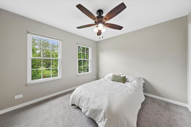 2725 Miller Road, Geneva, IL 60134