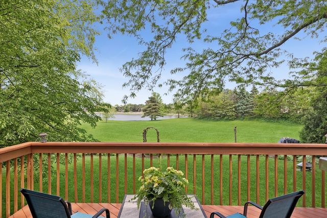 2725 Miller Road, Geneva, IL 60134