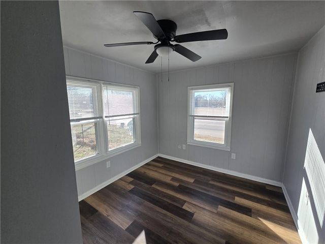 2530 Dirr Avenue, Parsons, KS 67357