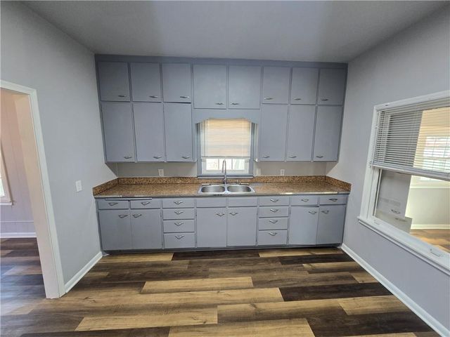 2530 Dirr Avenue, Parsons, KS 67357