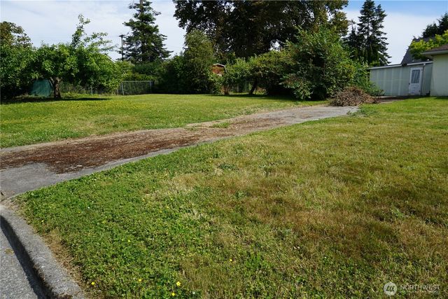 27122 82nd Drive NW, Stanwood, WA 98292