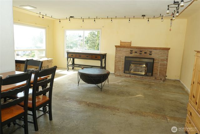 27122 82nd Drive NW, Stanwood, WA 98292