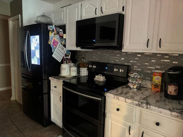 2008 Beekman Court, Flint Twp, MI 48532