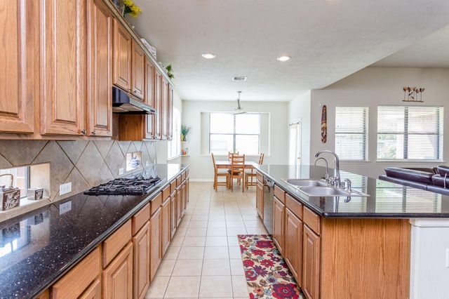 6706 Ashworth Drive, Sugar Land, TX 77479