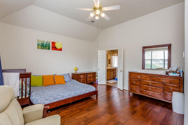 6706 Ashworth Drive, Sugar Land, TX 77479