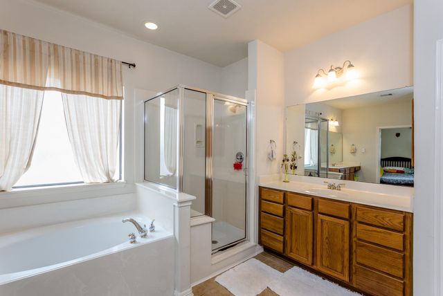 6706 Ashworth Drive, Sugar Land, TX 77479