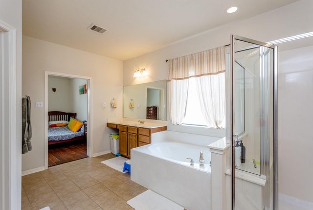 6706 Ashworth Drive, Sugar Land, TX 77479
