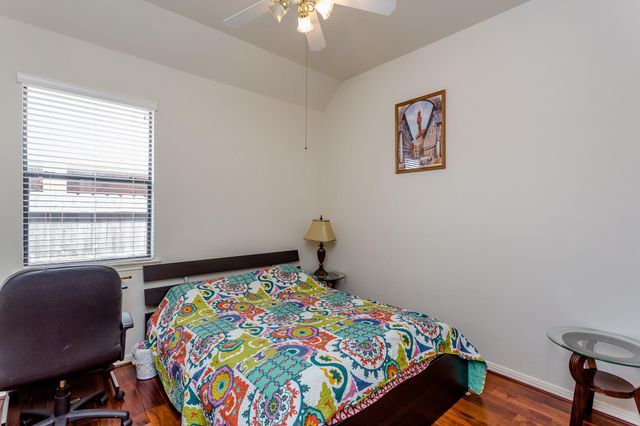 6706 Ashworth Drive, Sugar Land, TX 77479