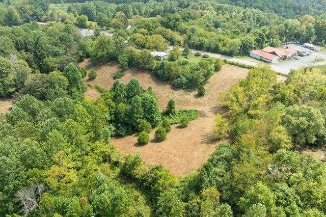 225 Richardson Ln, Gainesboro, TN 38562