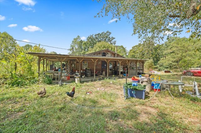 225 Richardson Ln, Gainesboro, TN 38562