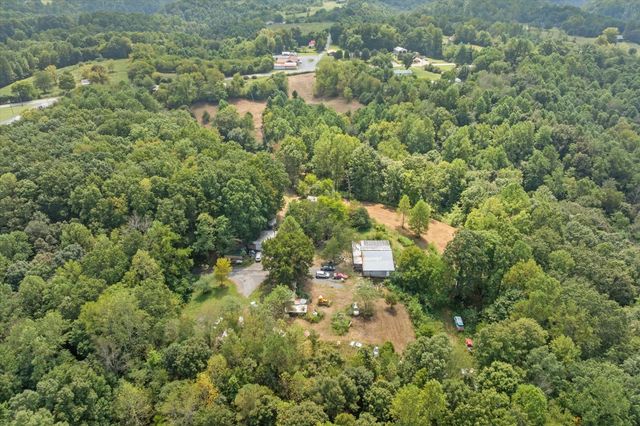 225 Richardson Ln, Gainesboro, TN 38562