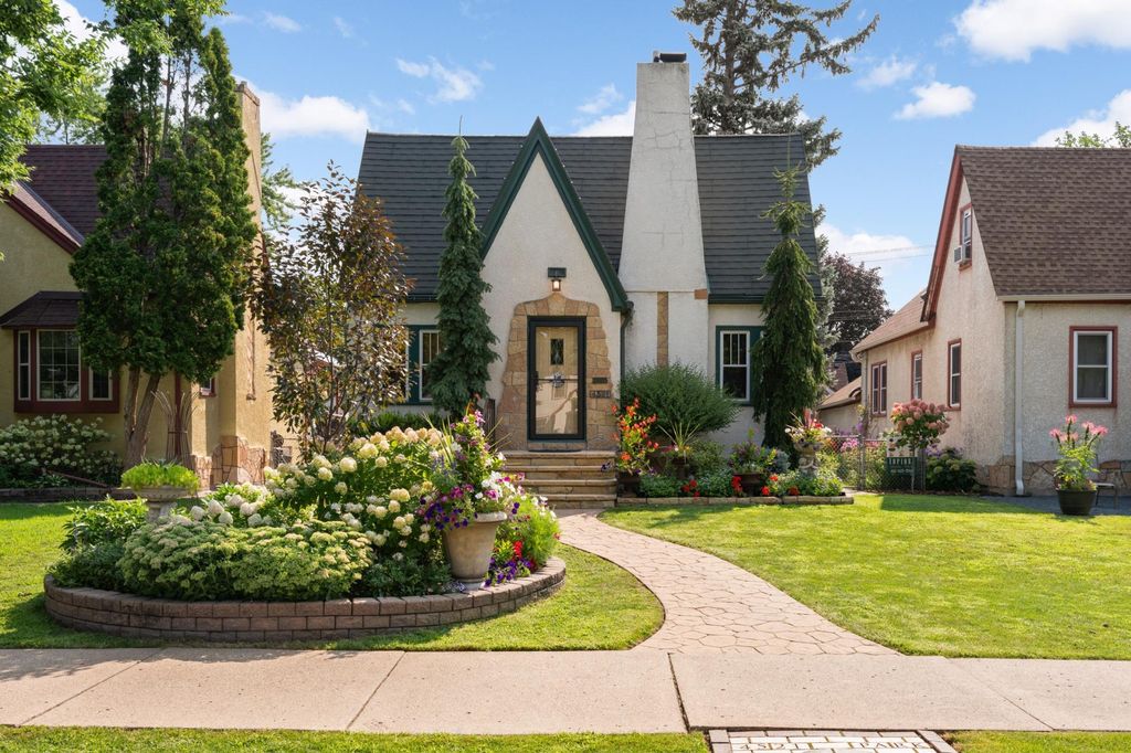 4521 Park Avenue, Minneapolis, MN 55407 — exterior