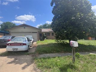 407 Roberts Circle, Arlington, TX 76010