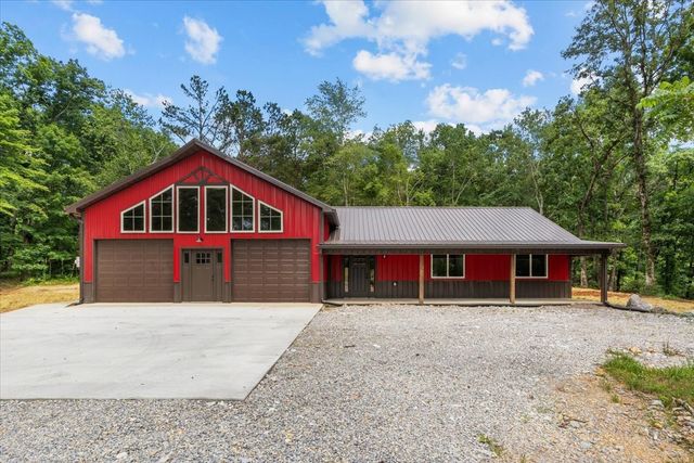 2796 Highway 100, Centerville, TN 37033
