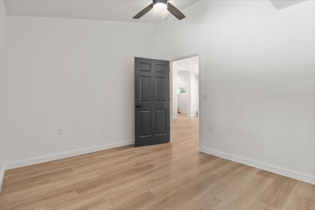 2796 Highway 100, Centerville, TN 37033