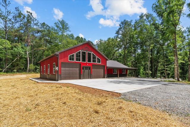 2796 Highway 100, Centerville, TN 37033