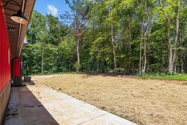 2796 Highway 100, Centerville, TN 37033