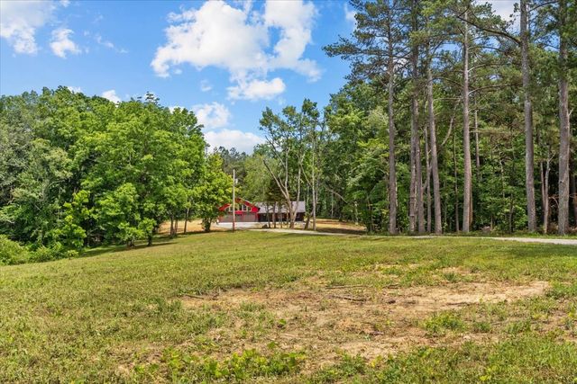 2796 Highway 100, Centerville, TN 37033