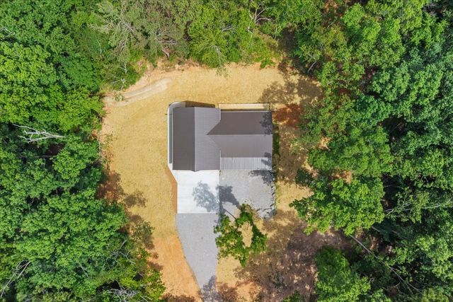 2796 Highway 100, Centerville, TN 37033