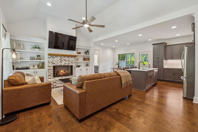 760 Johnson Hollow Rd, Watertown, TN 37184