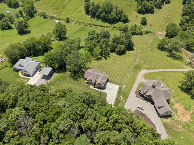 760 Johnson Hollow Rd, Watertown, TN 37184