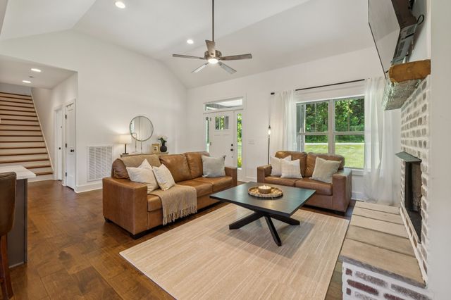 760 Johnson Hollow Rd, Watertown, TN 37184