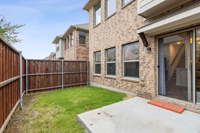 2756 Starburst Drive, Little Elm, TX 75068