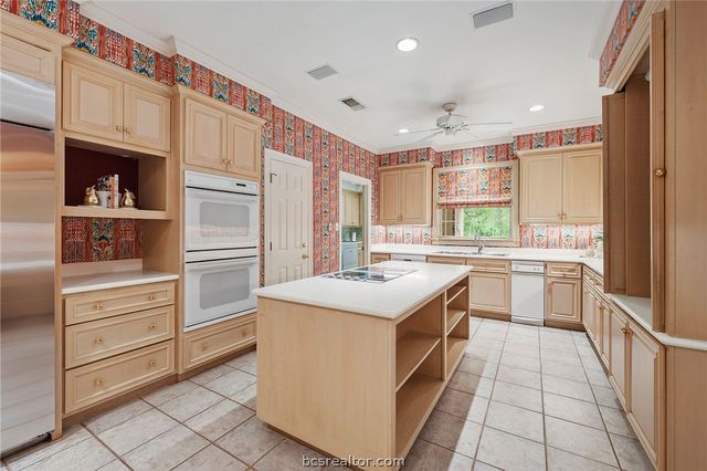 4701 Westminster Drive, Bryan, TX 77802
