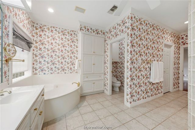 4701 Westminster Drive, Bryan, TX 77802