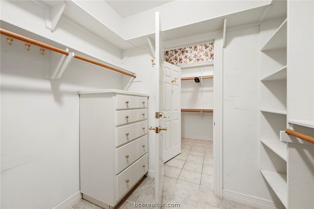 4701 Westminster Drive, Bryan, TX 77802