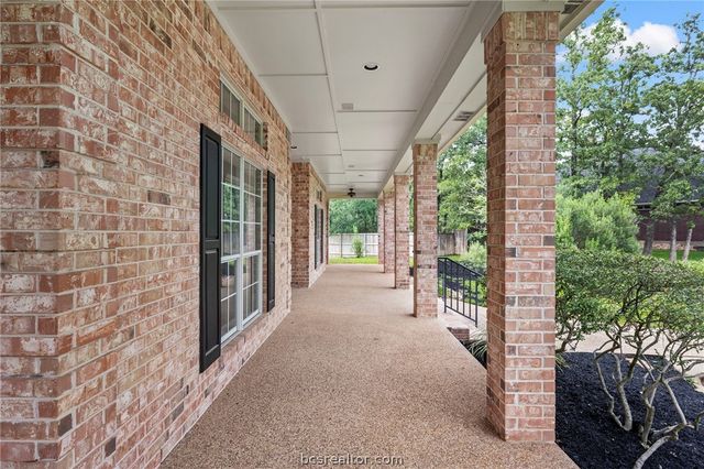 4701 Westminster Drive, Bryan, TX 77802