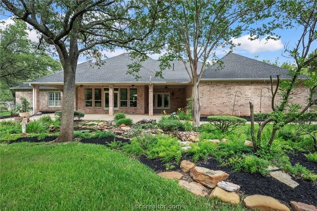 4701 Westminster Drive, Bryan, TX 77802